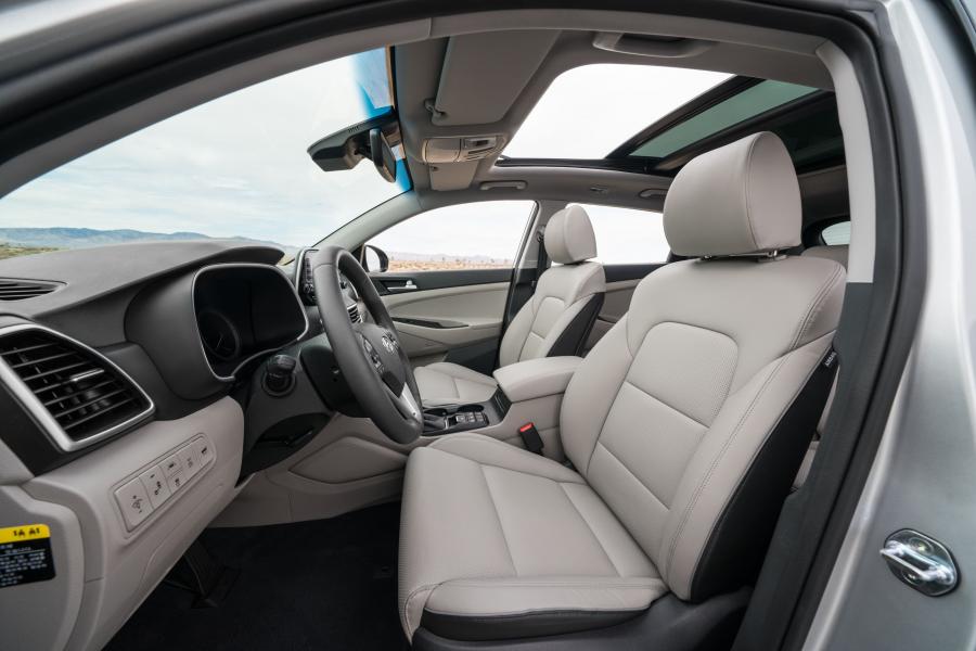 Интерьер Hyundai Tucson Limited (TL) 2018 года  (NA) (фото 12 из 68)